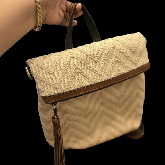 Patricia Nash Stylish Tan Backpack with Brown Accents - Picture 4 of 11